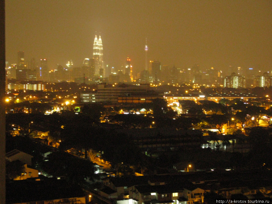 Город ночью Куала-Лумпур, Малайзия