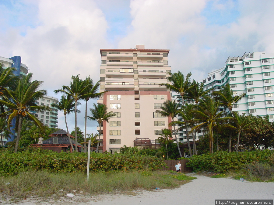 Hotel Alexander (Collins Ave 5225) Майами, CША
