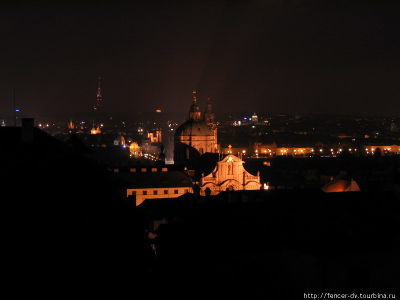 Ночью здесь тоже есть, на что посмотреть Прага, Чехия