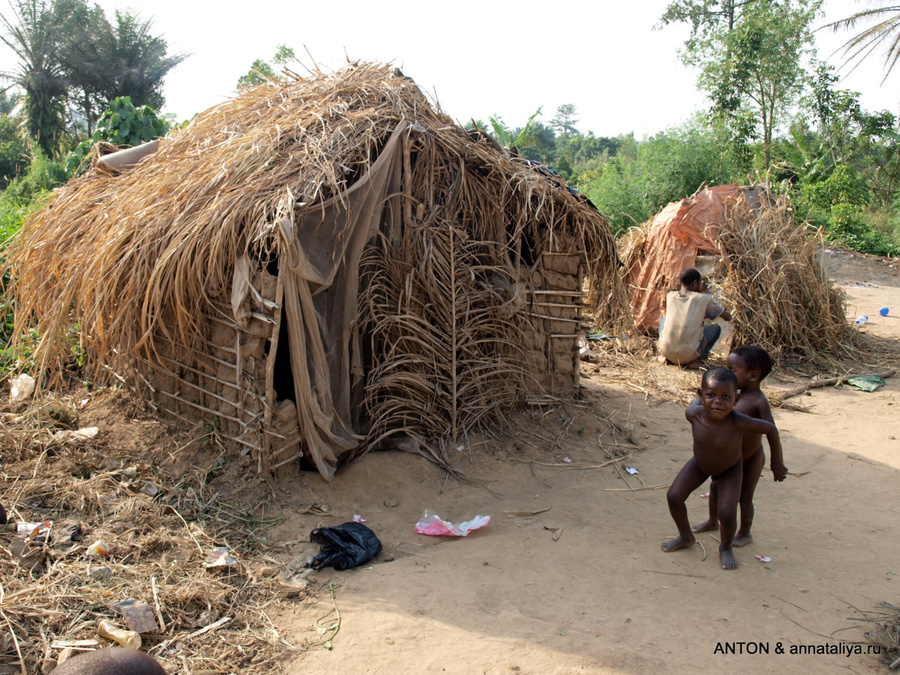 Деревня пигмеев Уганда