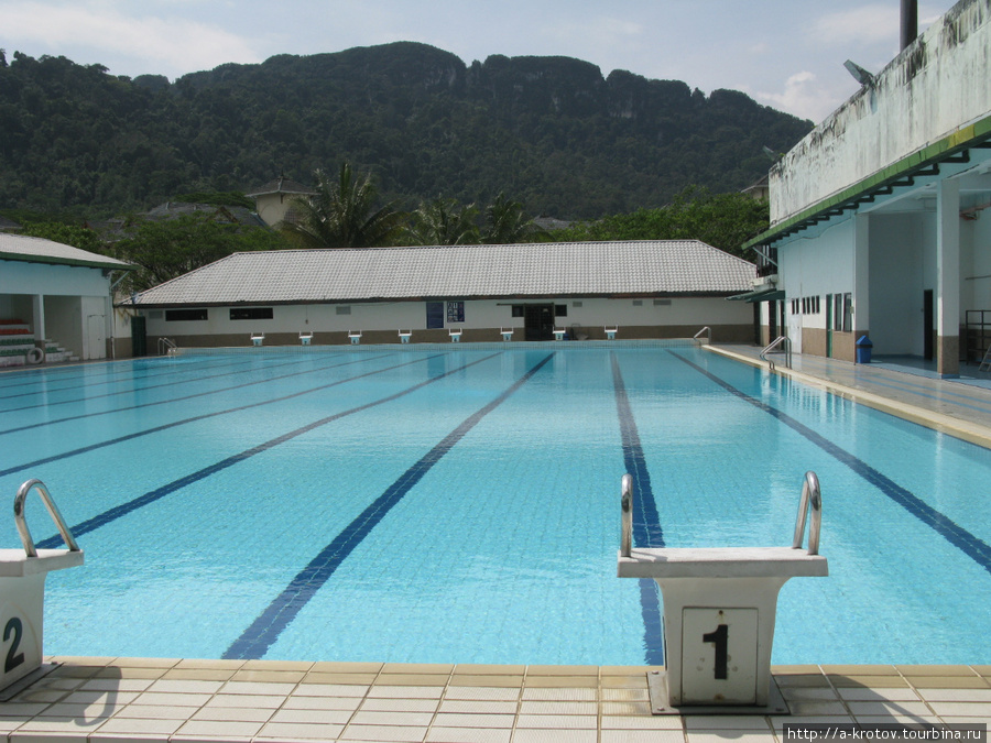 Бассейн для студентов Куала-Лумпур, Малайзия