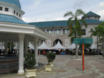 Двор главной мечети