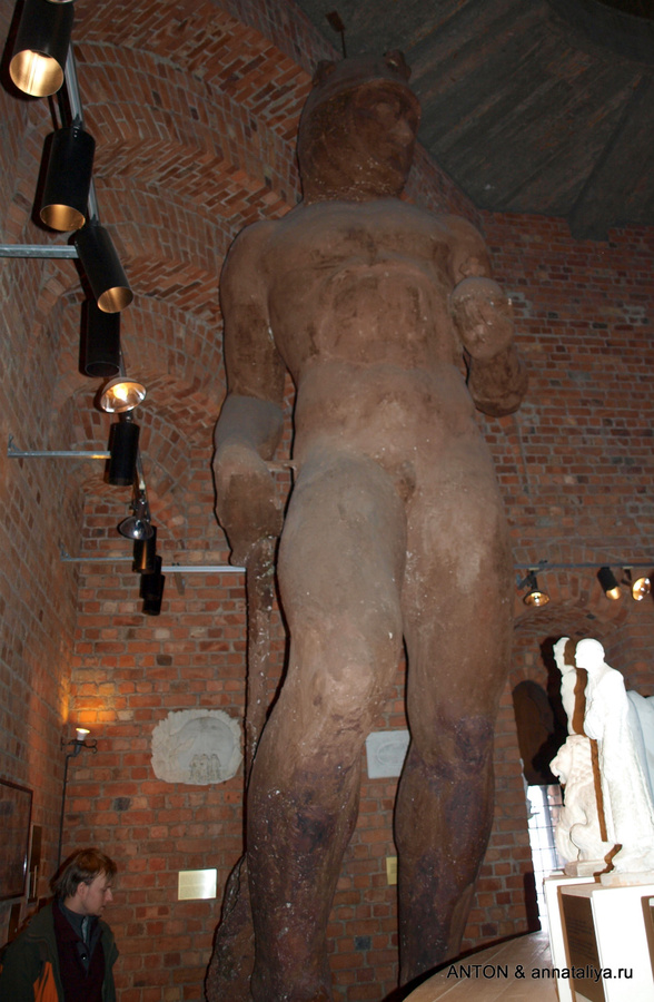 Статуя святого Эрика Стокгольм, Швеция