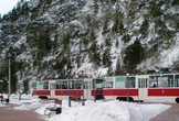 Трамвайчики в горах — около Саяно-Шушенской ГЭС