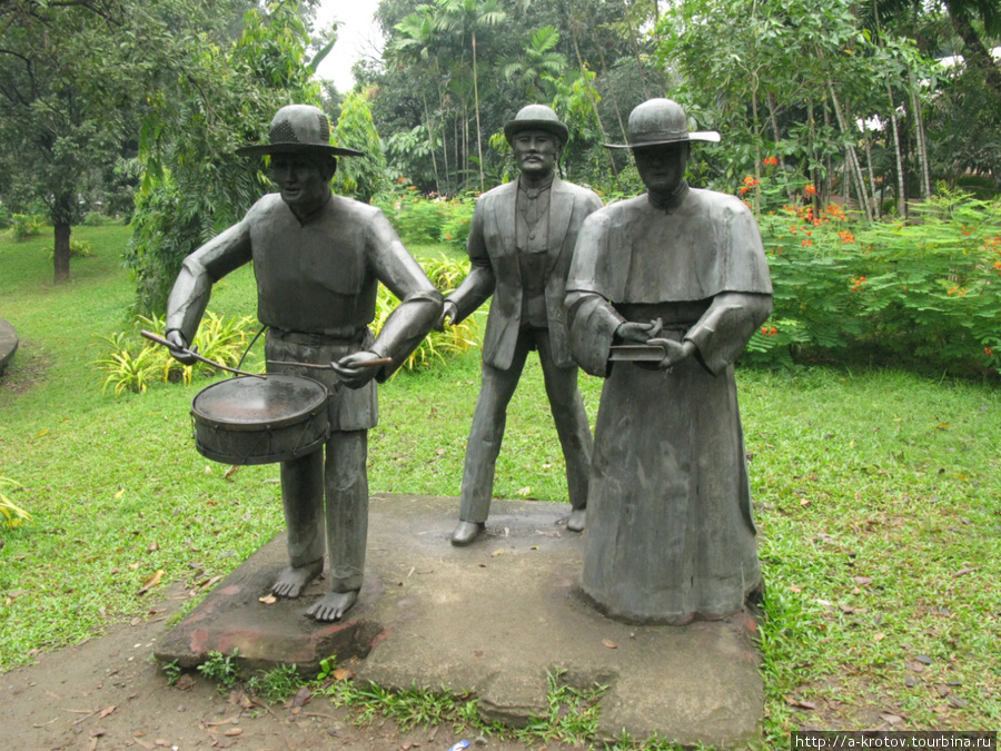 Расстрельный монумент: в центре Манилы Манила, Филиппины
