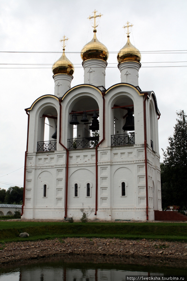 В Никольском монастыре Переславль-Залесский, Россия
