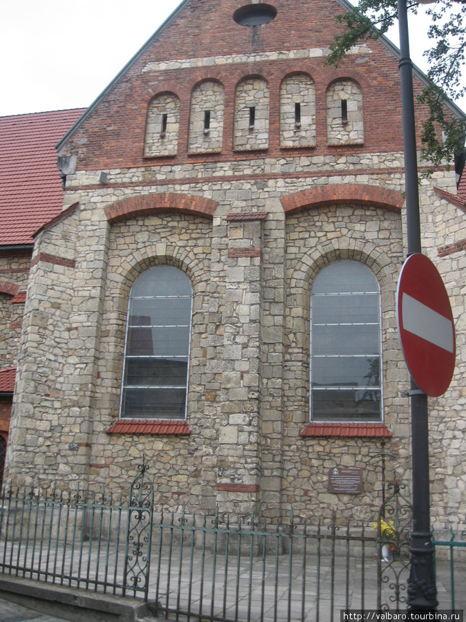 костел Хшанув, Польша