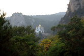 Вид на православную церковь.