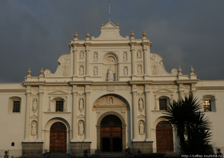 Кафедральный собор / Iglesia de Catedral
