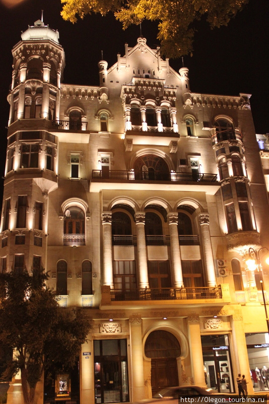 Каждое окно подсвечено Баку, Азербайджан