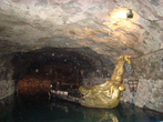 Seegrotte — подземное озеро. Лодка Ришелье.