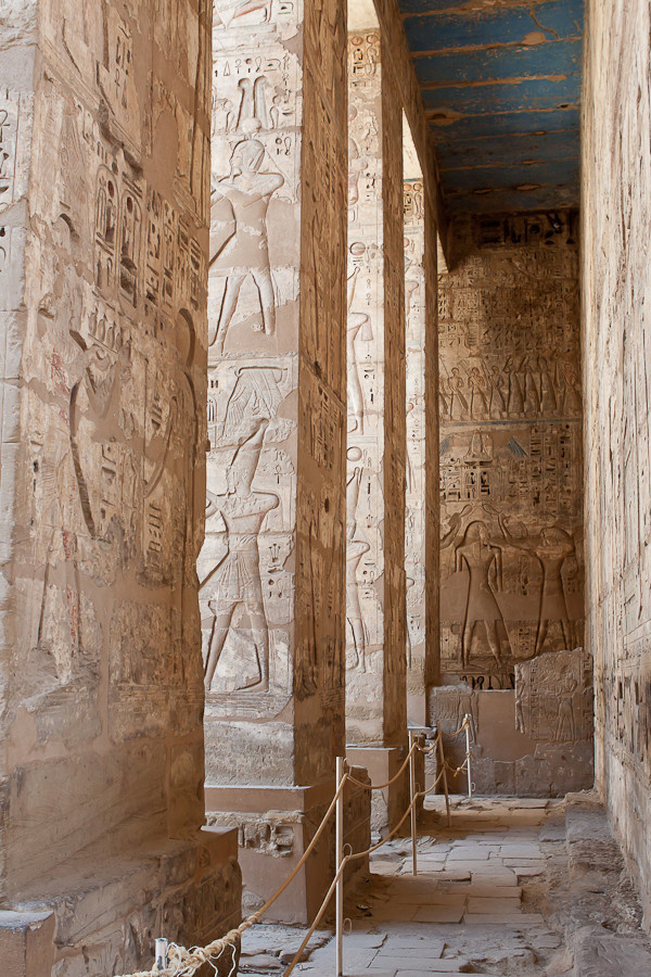 Барельефы тоже просто Луксор, Египет