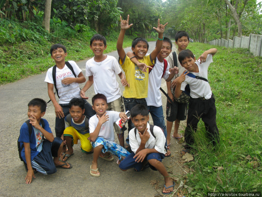 Молодые жители Группа островов Минданао, Филиппины