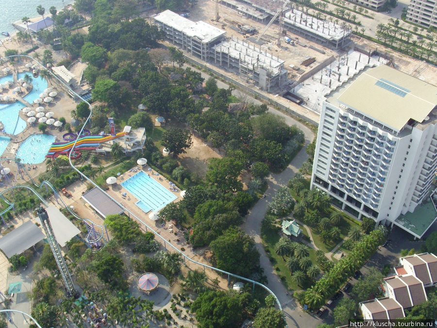 Территория отеля Патаййя парк и аквапарка Паттайя, Таиланд