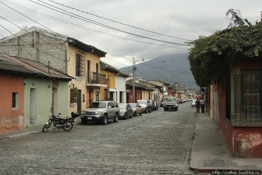 Самый туристический город страны Антигуа, Гватемала