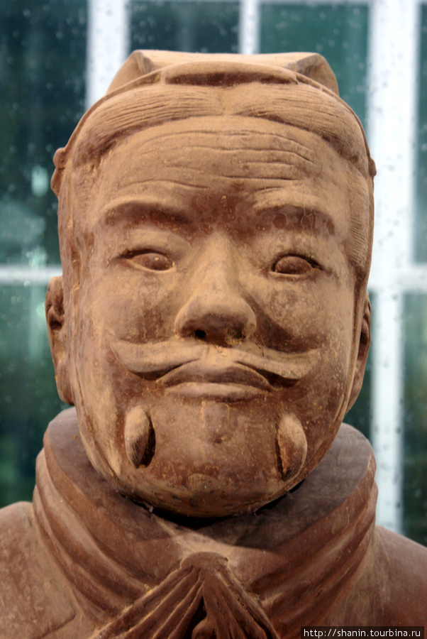 Лицо глиняного воина Сиань, Китай