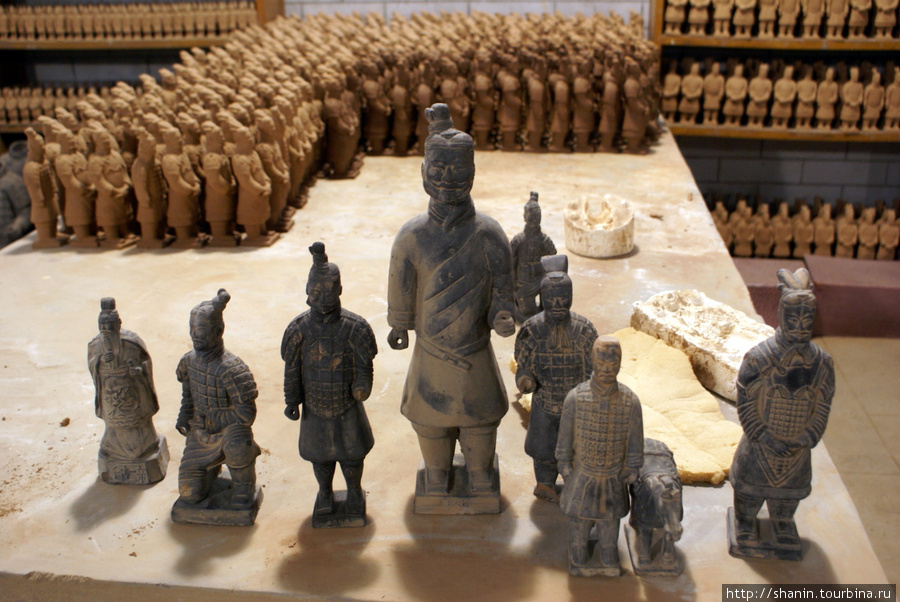Фабрика глиняных солдат Сиань, Китай