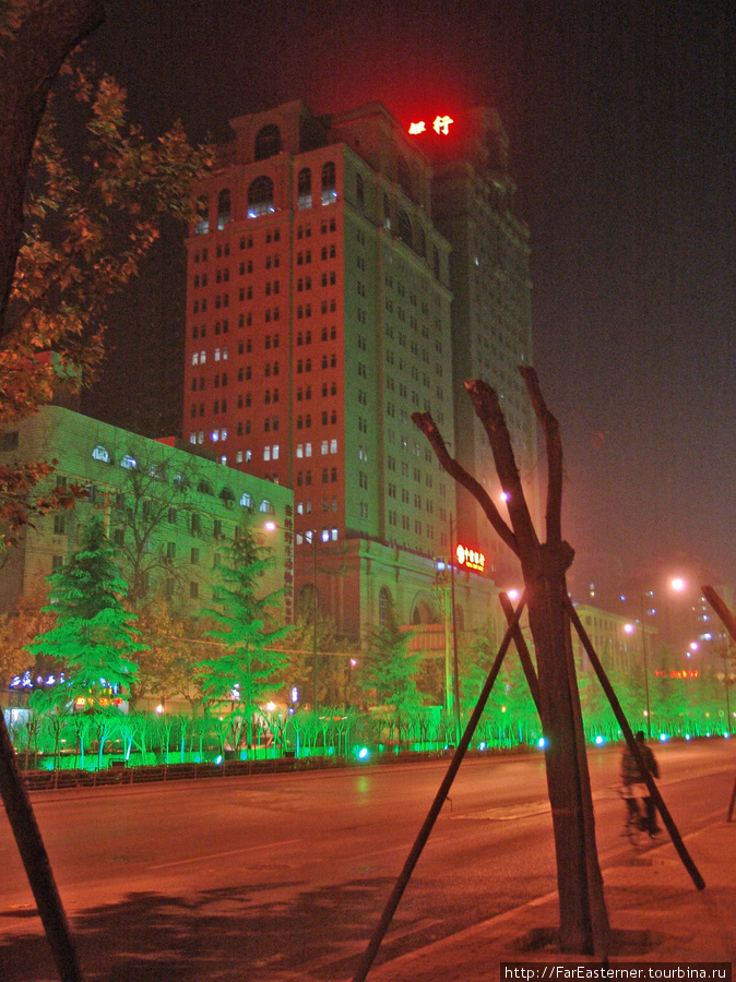 Ночной Сиань Сиань, Китай