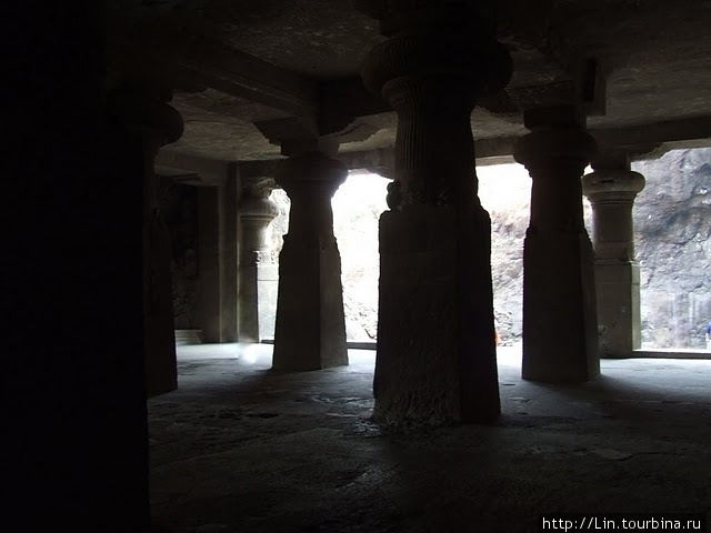 Пещеры Элефанта Мумбаи, Индия
