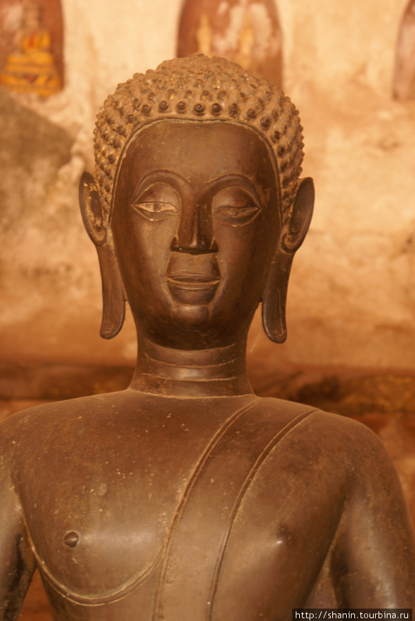 Бронзовая статуя Будды Вьентьян, Лаос