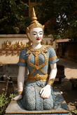 Статуя в монастыре Ват Си Мыанг во Вьентьяне