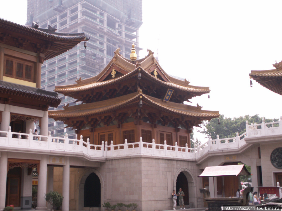 Шанхай - Храм Jin'an Шанхай, Китай