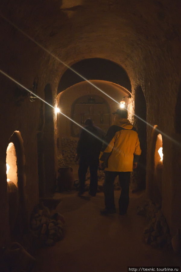 Подземный храм дедушки Левона Ариндж, Армения