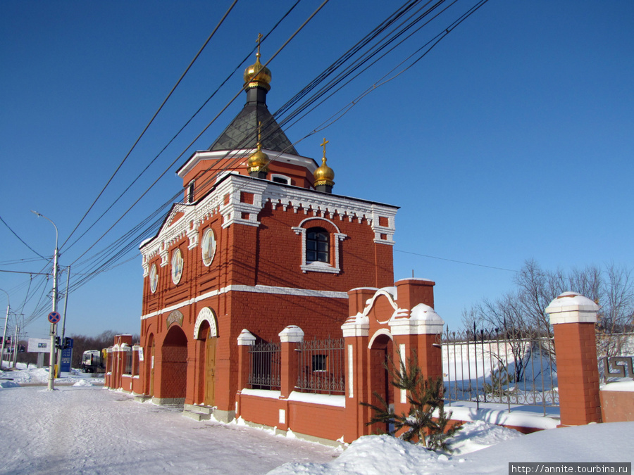 Часовня Святые врата Свято-Троицкого монастыря. Рязань, Россия