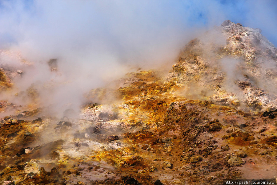 Дышать становится все труднее. Вулкан Этна Национальный Парк (3350м), Италия