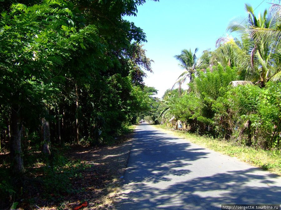 Дорога  на выезд Пуэрто-Принсеса, остров Палаван, Филиппины