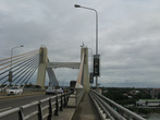 Между Себу и островом Мактан (он же Лапу-Лапу) — два моста