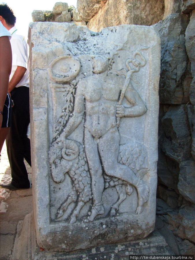 Указатель торговой площади. Эфес античный город, Турция