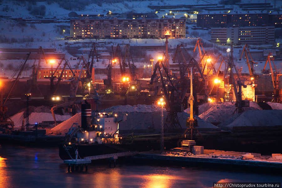 Полярная ночь в Мурманске Мурманск, Россия