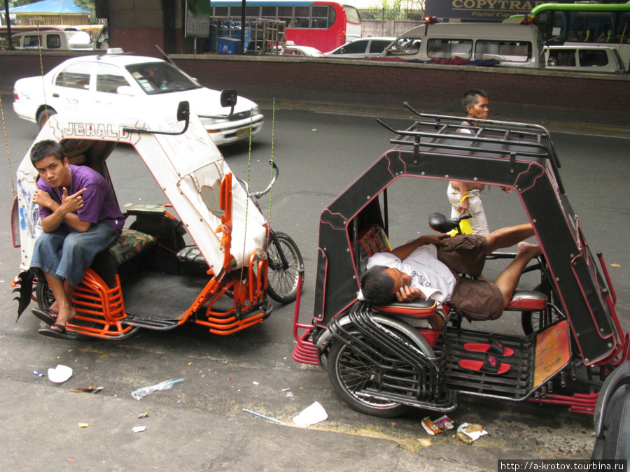 Трайсиклы (мотоциклетные тележки) - филиппинский транспорт Филиппины