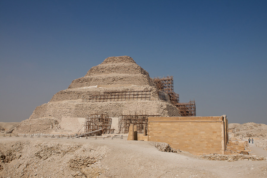 Пирамида Джосера, одна из самых древних пирамид Саккара, Египет