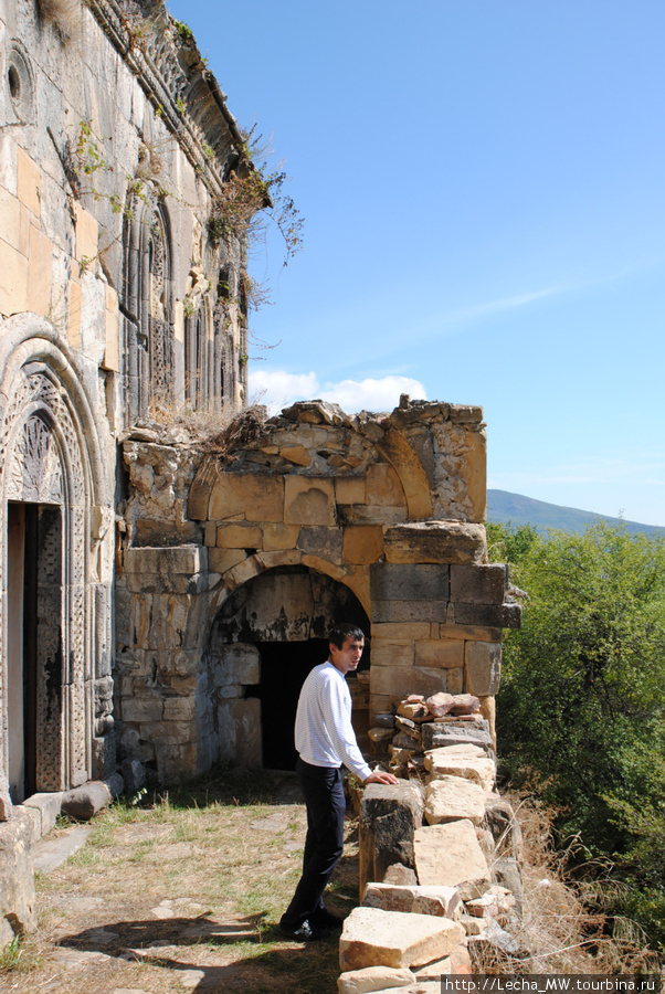 Тирская церковь около селения Монастер Цхинвал, Южная Осетия