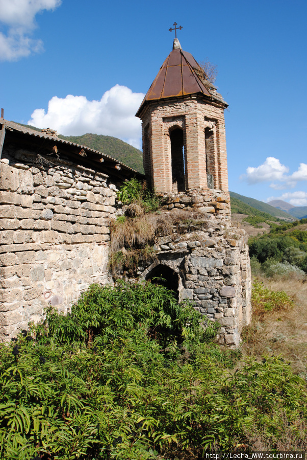 Старинная церковь Цхинвал, Южная Осетия