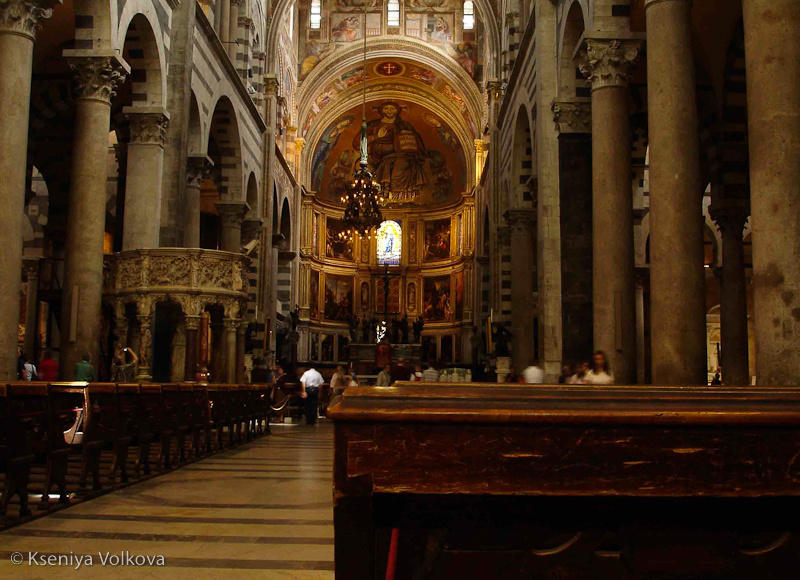 Внутри собора Пиза, Италия