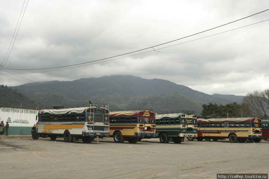 Автобусное сообщение Антигуа, Гватемала