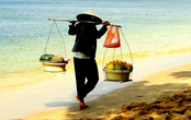 Коромысла с тазиками на острове Фу Куок