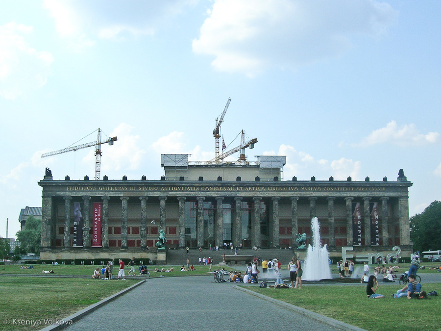 здание Государственной оперы Берлин, Германия