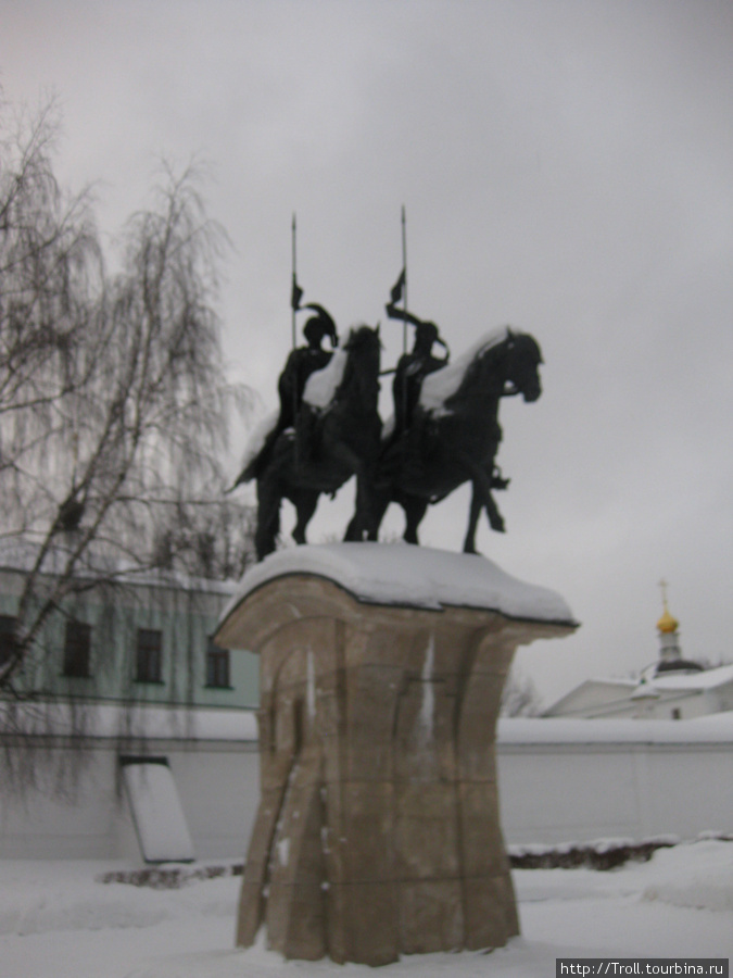 Памятник Борису и Глебу Дмитров, Россия