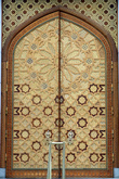 Входная дверь в мечеть