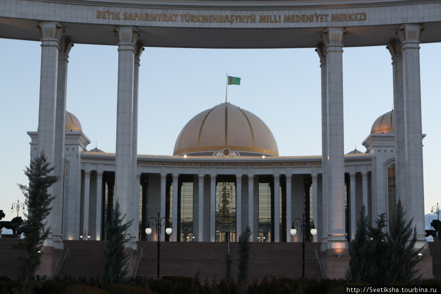 Восьминожка - символ независимости Туркменистана Ашхабад, Туркмения