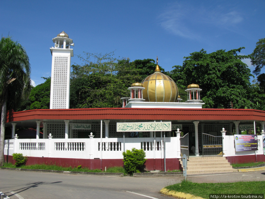 Историческая (самая старая) мечеть Кудат, Малайзия