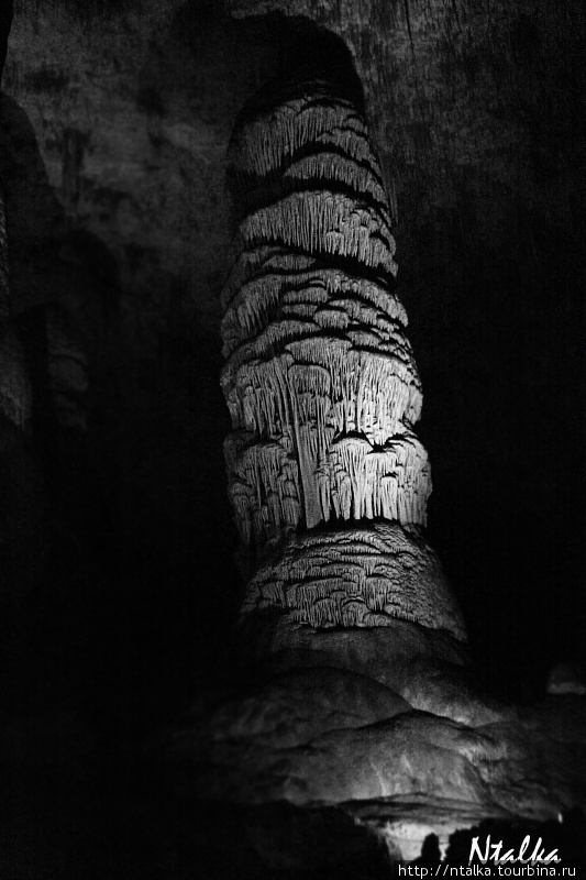 Про Карлсбадские пещеры и музей НЛО