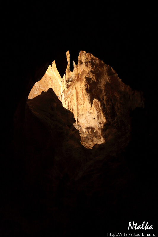 Про Карлсбадские пещеры и музей НЛО