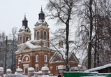 Новый католический храм был возведен по просьбам вятской польской общины и каким-то чудом сохранился до наших дней.
