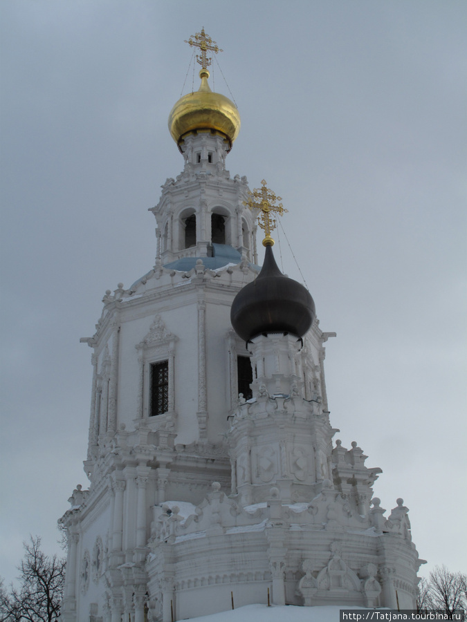 Храм Троицы Живоначальной в Троице-Лыково Москва, Россия