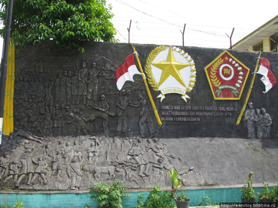 Большой Город Медан, его памятники и сооружения Медан, Индонезия
